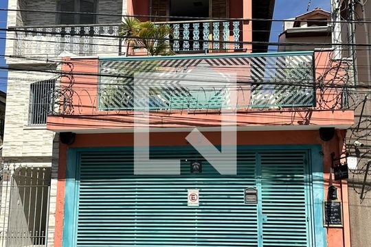 Fachada de casa à venda com 3 quartos, 166m² em  Vila Butantã, São Paulo