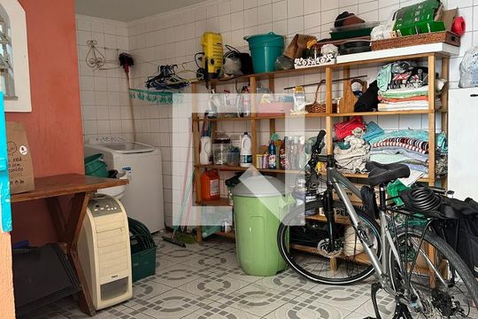 Lavanderia de casa à venda com 3 quartos, 166m² em  Vila Butantã, São Paulo