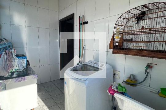 Área de Serviço de casa à venda com 4 quartos, 130m² em Jaguaré, São Paulo