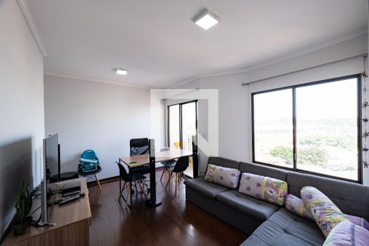 Sala de apartamento à venda com 3 quartos, 75m² em Vila Guarani (zona Sul), São Paulo