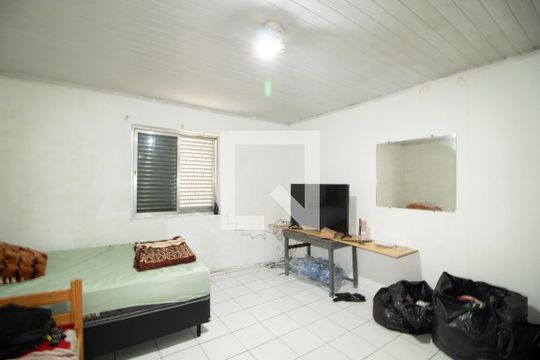 Quarto 1 de casa para alugar com 2 quartos, 320m² em Jardim Japão, São Paulo