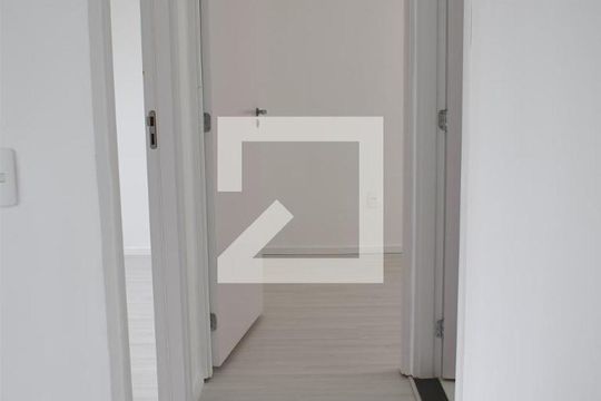 Corredor de apartamento para alugar com 2 quartos, 46m² em Guaratiba, Rio de Janeiro