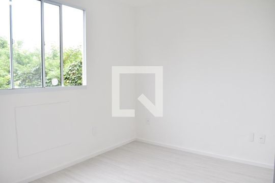 Quarto 1 de apartamento para alugar com 2 quartos, 46m² em Guaratiba, Rio de Janeiro