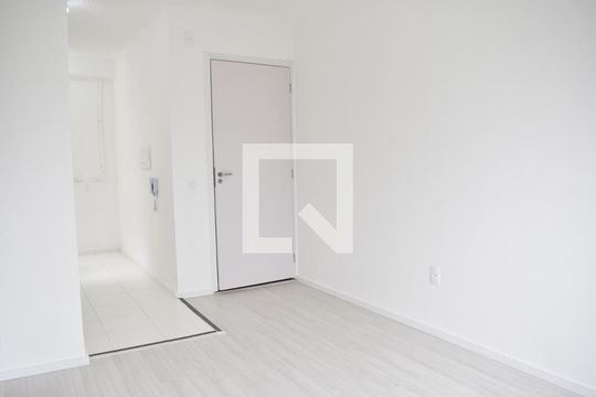 Sala de apartamento para alugar com 2 quartos, 46m² em Guaratiba, Rio de Janeiro