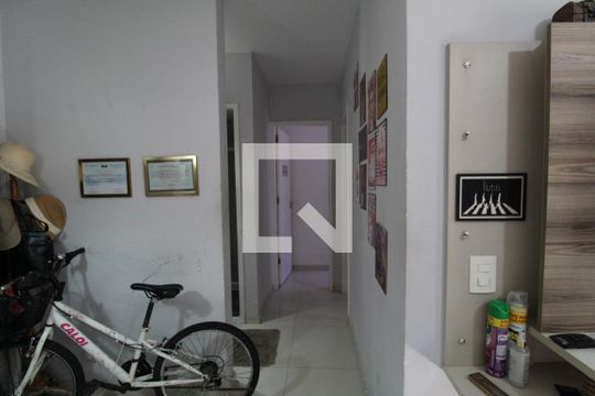 Sala - Corredor de apartamento para alugar com 2 quartos, 55m² em Jacarepaguá, Rio de Janeiro