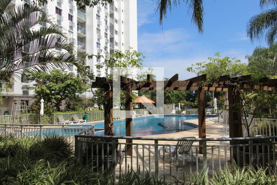 Área comum - Piscina de apartamento para alugar com 2 quartos, 55m² em Jacarepaguá, Rio de Janeiro