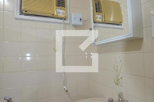 Banheiro da Suíte  de apartamento à venda com 3 quartos, 85m² em Irajá, Rio de Janeiro