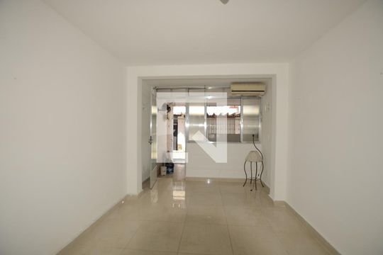 Apartamento à venda com 3 quartos, 85m² em Irajá, Rio de Janeiro