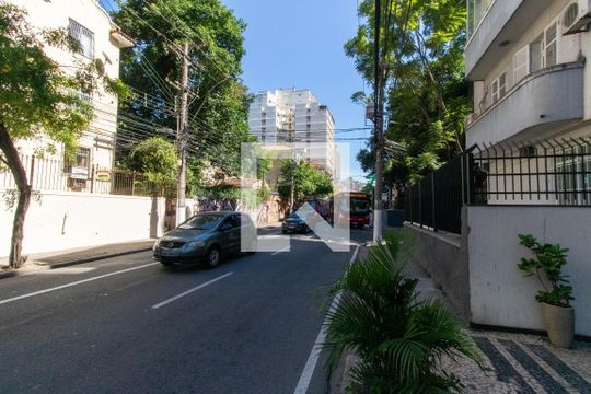 Fachada de apartamento para alugar com 3 quartos, 120m² em Icaraí, Niterói