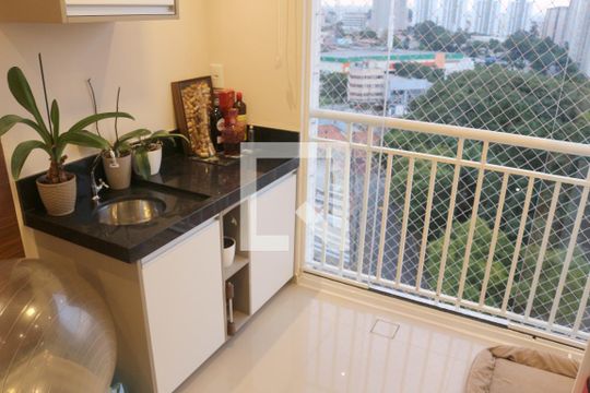 Sacada de apartamento à venda com 2 quartos, 52m² em Santa Maria, Santo André