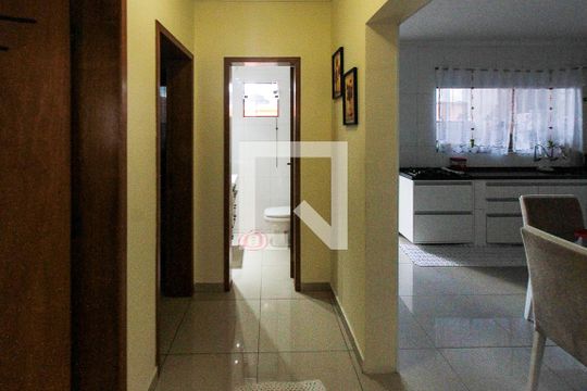 Corredor de casa à venda com 4 quartos, 300m² em Jardim Tietê, São Paulo