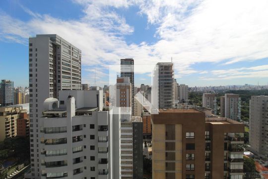Vista da Sala de kitnet/studio para alugar com 1 quarto, 38m² em Indianópolis, São Paulo