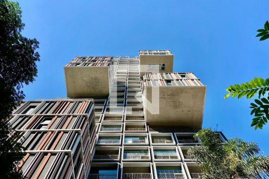 Fachada de kitnet/studio à venda com 1 quarto, 34m² em Cerqueira César, São Paulo