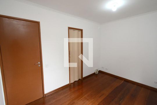 Suíte de apartamento à venda com 3 quartos, 70m² em Jardim Ubirajara, São Paulo
