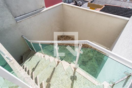 Escada para o Quintal de casa à venda com 3 quartos, 170m² em Vila Granada, São Paulo