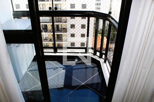 Sacada de apartamento para alugar com 3 quartos, 97m² em Perdizes, São Paulo