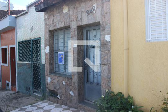 Fachada de casa para alugar com 2 quartos, 90m² em Vila Leao, Sorocaba