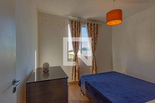 Quarto 1 de apartamento para alugar com 2 quartos, 45m² em Fátima, Canoas