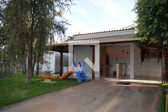 Área comum de apartamento para alugar com 2 quartos, 54m² em Chacaras Reunidas Santa Terezinha, Contagem