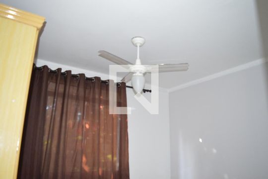 Quarto 2 de apartamento para alugar com 2 quartos, 54m² em Chacaras Reunidas Santa Terezinha, Contagem
