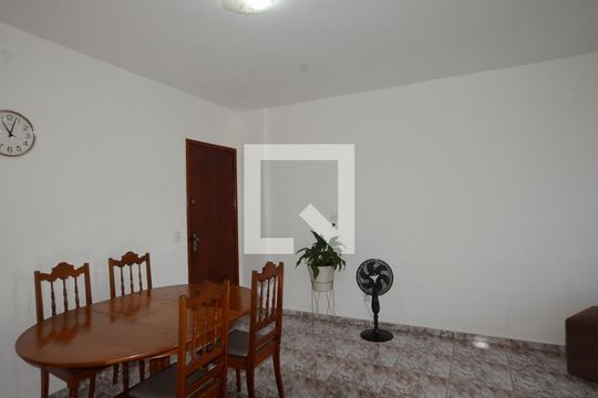 Sala de apartamento à venda com 3 quartos, 120m² em Vila Kosmos, Rio de Janeiro