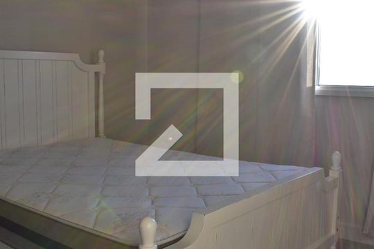 Suíte de apartamento para alugar com 3 quartos, 77m² em Boa Vista, Curitiba