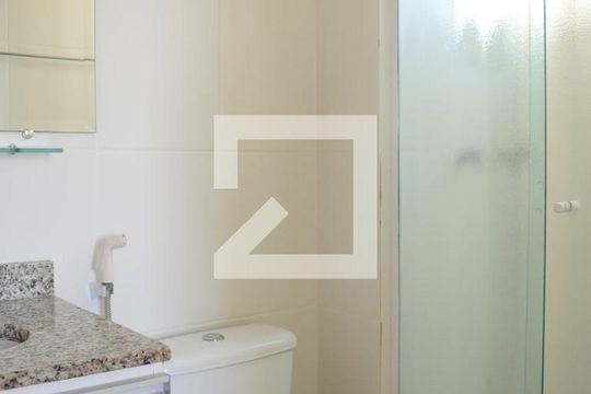 Banheiro da Suíte de apartamento para alugar com 3 quartos, 77m² em Boa Vista, Curitiba