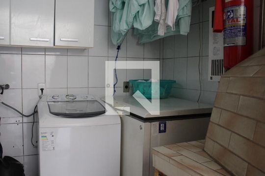 Área de Serviço de casa de condomínio à venda com 3 quartos, 152m² em Vila Invernada, São Paulo