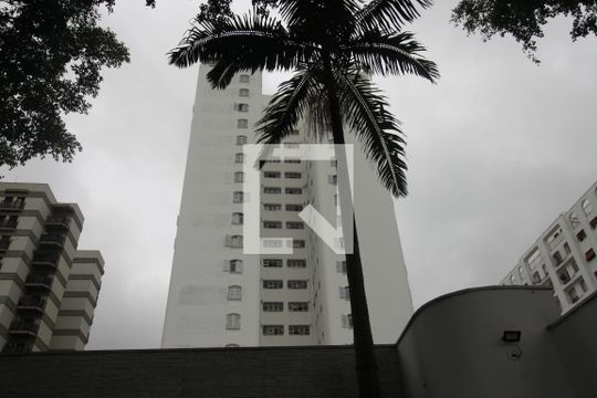 Fachada do bloco de apartamento à venda com 3 quartos, 316m² em Vila Sofia, São Paulo