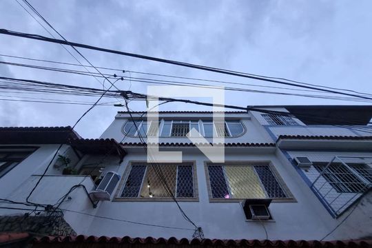 Fachada de casa de condomínio à venda com 3 quartos, 185m² em Vila Isabel, Rio de Janeiro