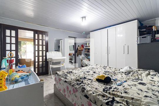 Suíte 1 da Casa 1 de casa à venda com 5 quartos, 345m² em Bosque da Saúde, São Paulo