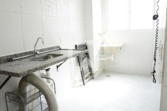 Cozinha e Área de Serviço de apartamento à venda com 2 quartos, 39m² em Gardênia Azul, Rio de Janeiro