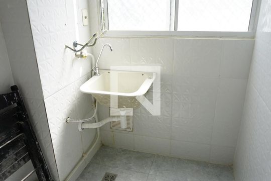 Área de Serviço de apartamento à venda com 2 quartos, 39m² em Gardênia Azul, Rio de Janeiro