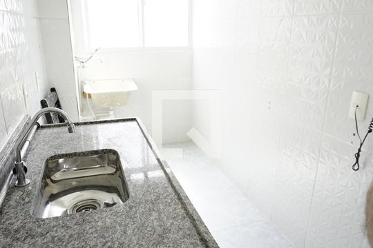 Cozinha e Área de Serviço de apartamento à venda com 2 quartos, 39m² em Gardênia Azul, Rio de Janeiro