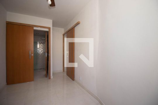 Suíte de apartamento para alugar com 2 quartos, 46m² em Cruzeiro Novo, Brasília