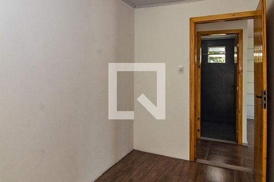 Quarto 2 de casa para alugar com 2 quartos, 40m² em São José, Porto Alegre