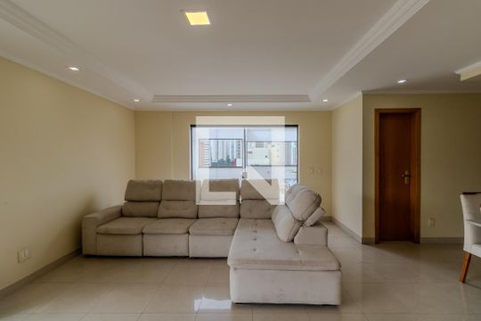 Sala de apartamento à venda com 3 quartos, 355m² em Vila Suzana, São Paulo