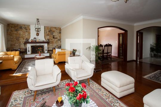Sala de casa à venda com 4 quartos, 540m² em Interlagos, São Paulo