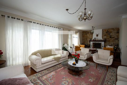 Sala de casa à venda com 4 quartos, 540m² em Interlagos, São Paulo