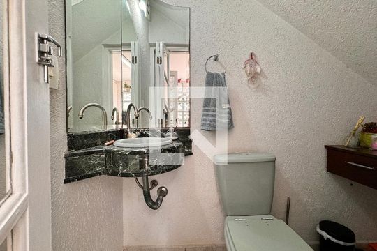 Lavabo de casa à venda com 5 quartos, 335m² em Santa Terezinha, Santo André