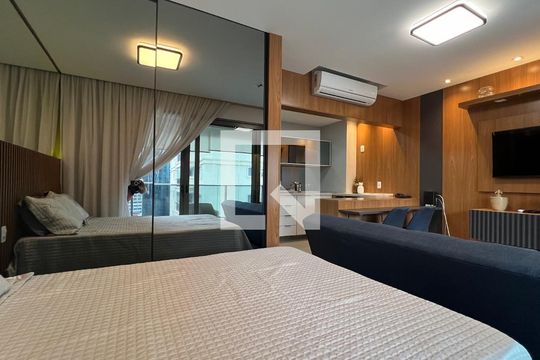 Quarto de kitnet/studio à venda com 1 quarto, 46m² em Pinheiros, São Paulo