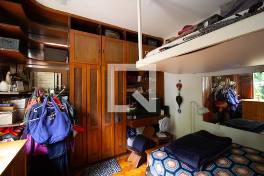 Detalhe do quarto de apartamento à venda com 1 quarto, 28m² em Jardim Botânico, Rio de Janeiro