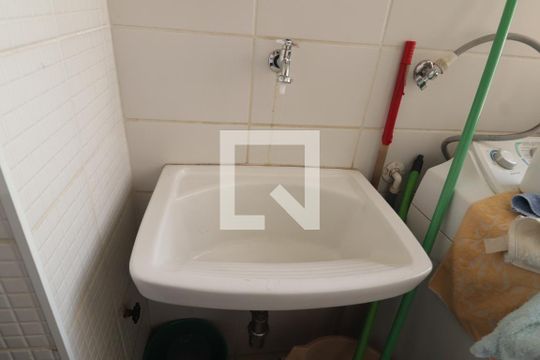 Área de Serviço de apartamento para alugar com 3 quartos, 89m² em Setor Oeste, Goiânia