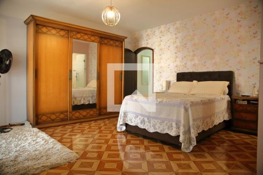 Suíte de casa à venda com 3 quartos, 260m² em Cidade Miramar, São Bernardo do Campo