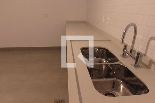 Cozinha de casa de condomínio à venda com 4 quartos, 523m² em Morumbi, São Paulo
