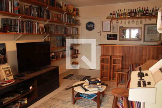 Apartamento à venda com 2 quartos, 90m² em Perdizes, São Paulo
