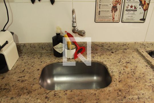 Cozinha - Torneira de apartamento à venda com 2 quartos, 90m² em Perdizes, São Paulo