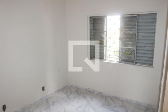 Quarto 2 de casa à venda com 2 quartos, 180m² em Fundação, São Caetano do Sul
