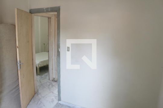 Quarto 2 de casa à venda com 2 quartos, 180m² em Fundação, São Caetano do Sul