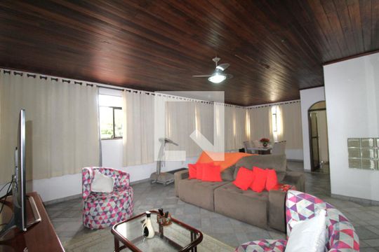 Piso Superior de casa à venda com 3 quartos, 350m² em Anil, Rio de Janeiro